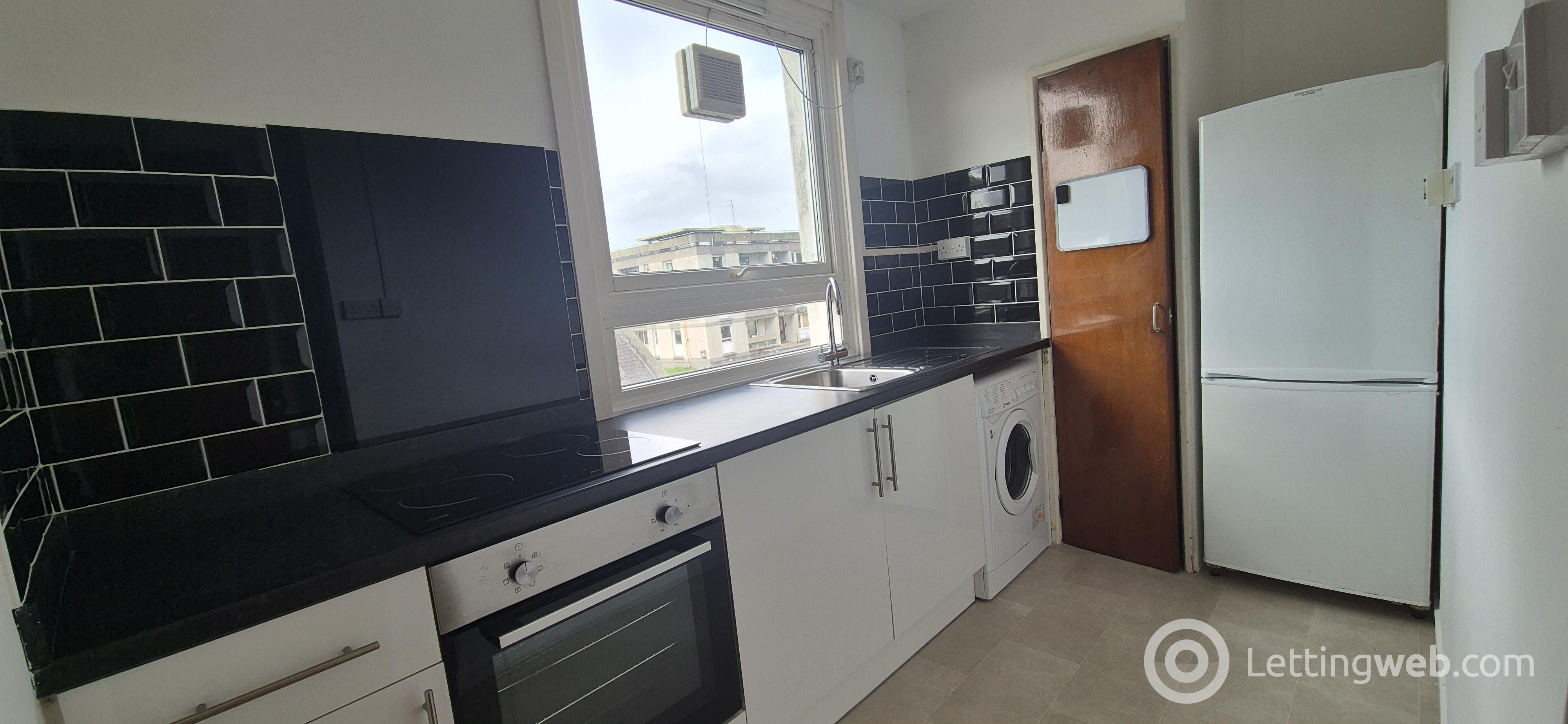 Flat Mortimer Place in Aberdeen City