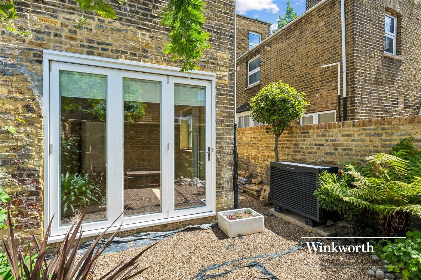 House Cotham Street in Greater London