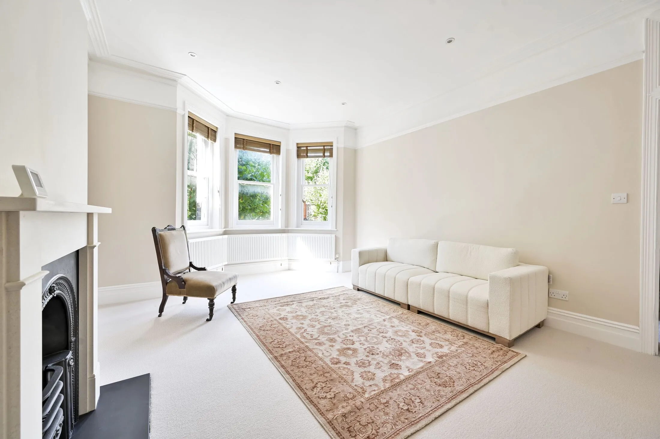 Flat Castellain Road in City of Westminster