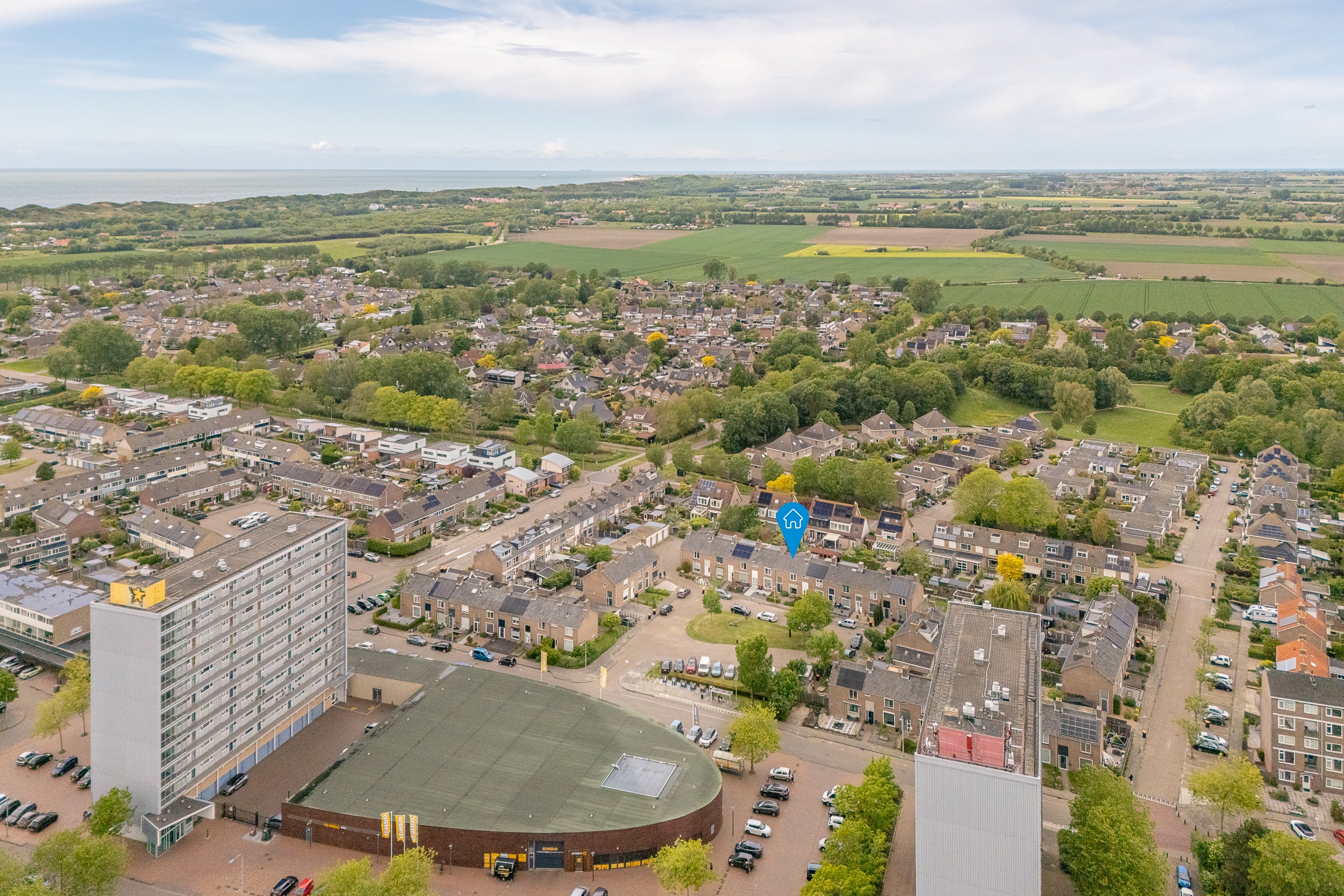Tussenwoning te koop: Van Hogendorpweg 166, Vlissingen