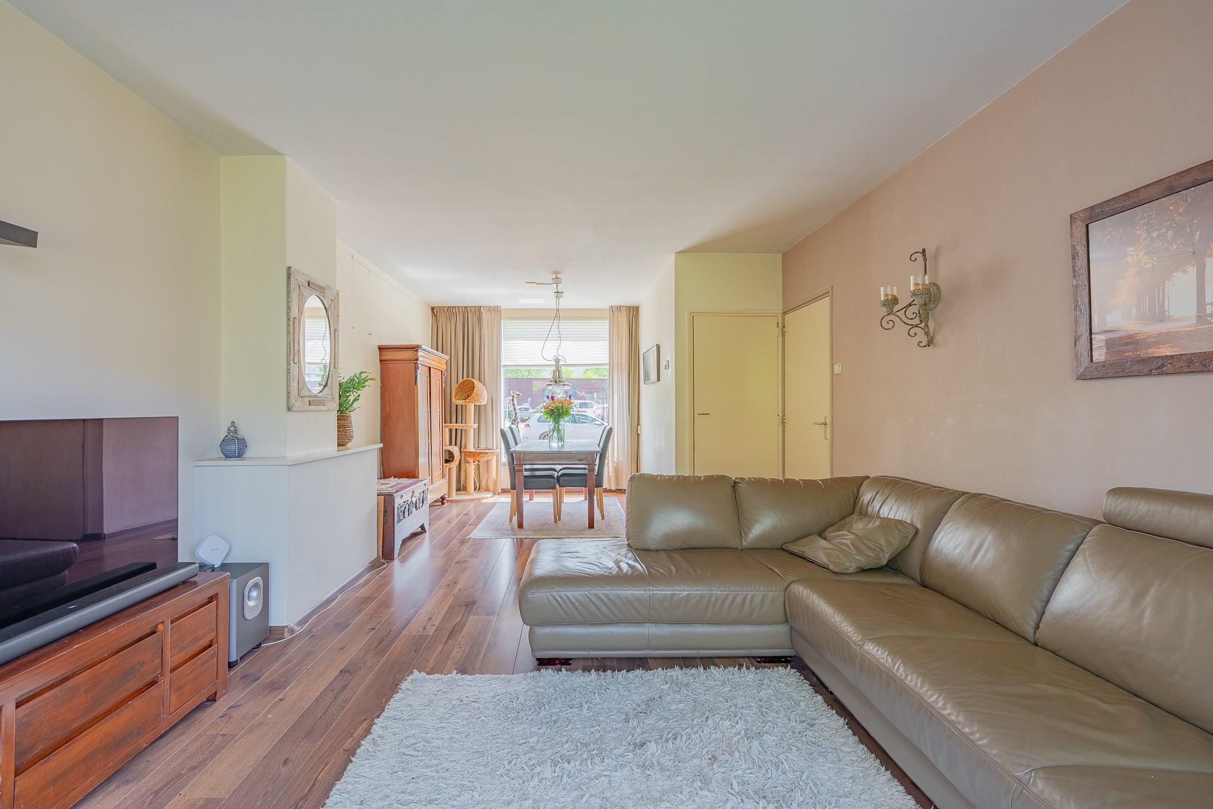Tussenwoning te koop: Van Hogendorpweg 166, Vlissingen
