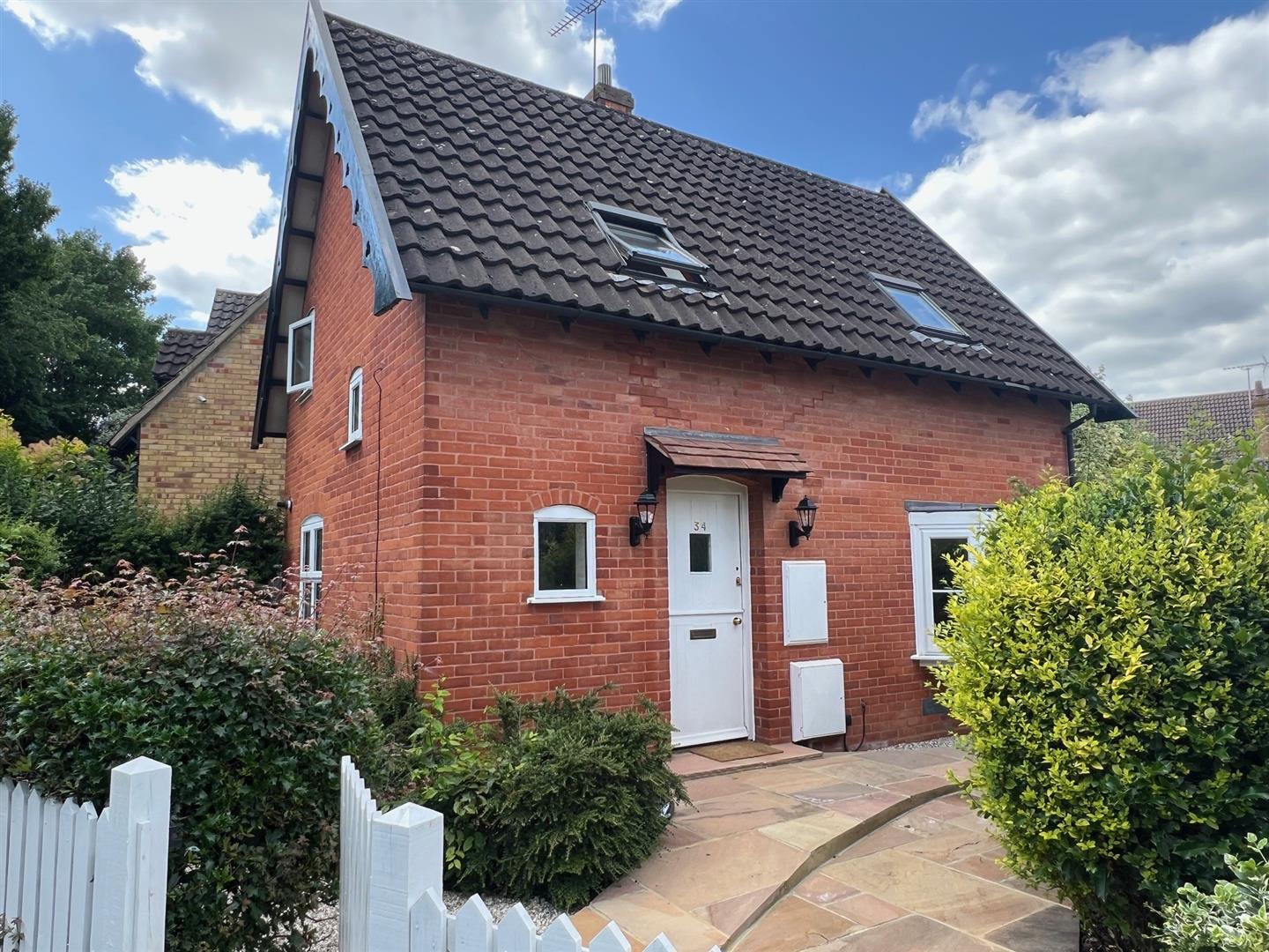 House Bridgecote Lane in Basildon