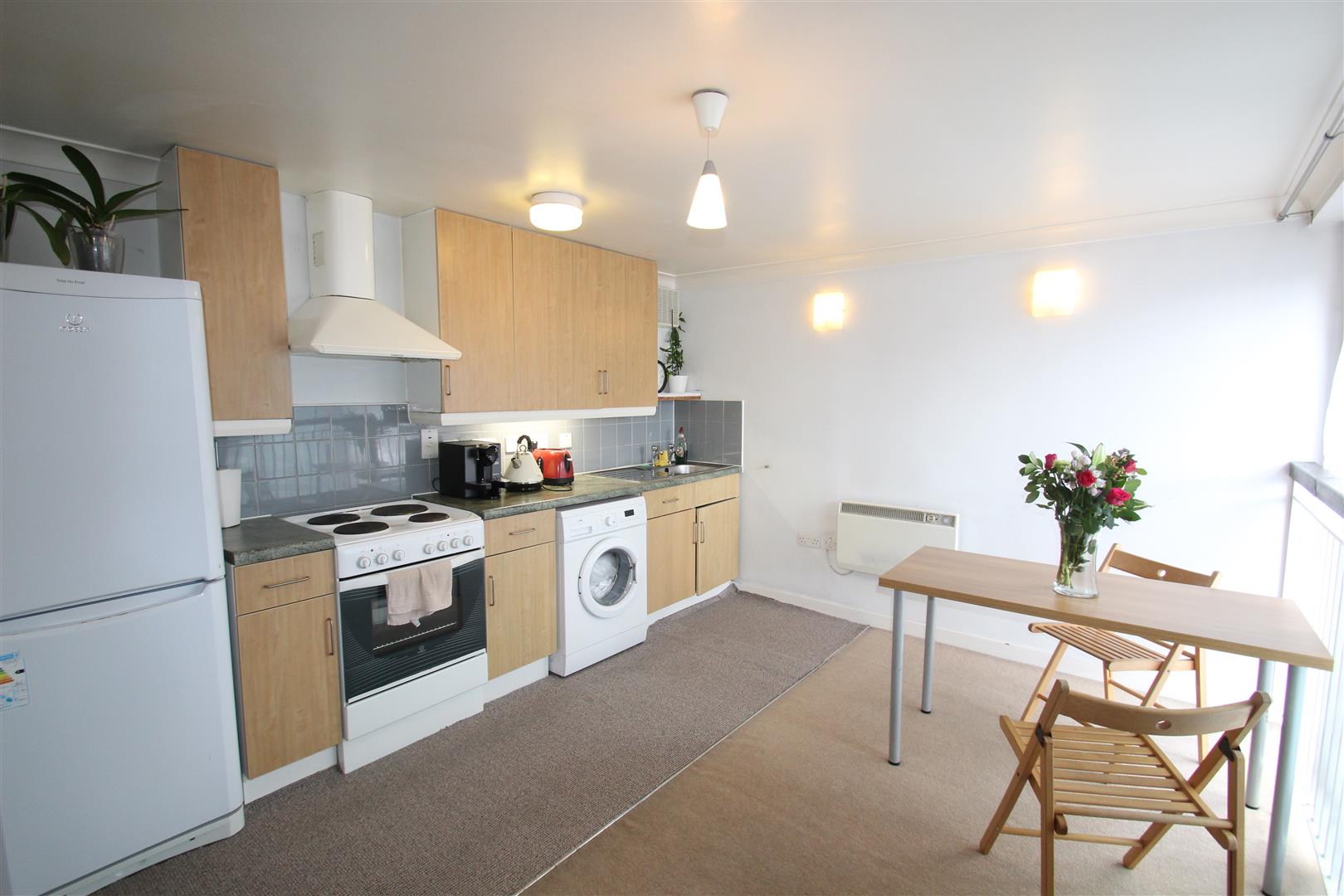 Flat Clark Street in Greater London