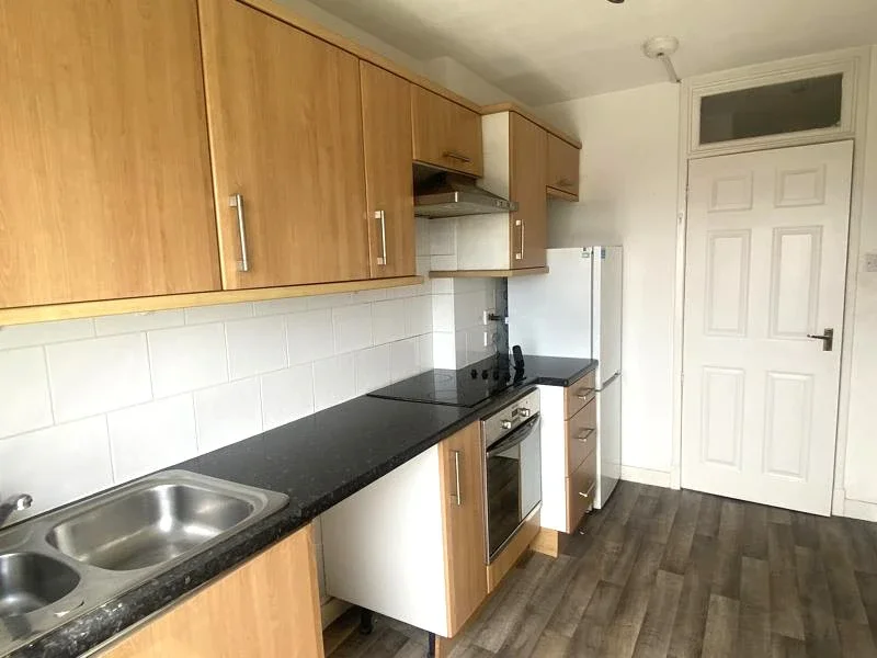 Flat Pentland Crescent in Dundee