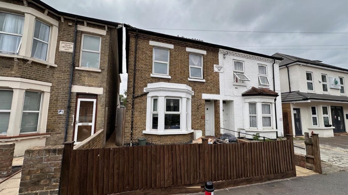 House Cowley Mill Road in Greater London