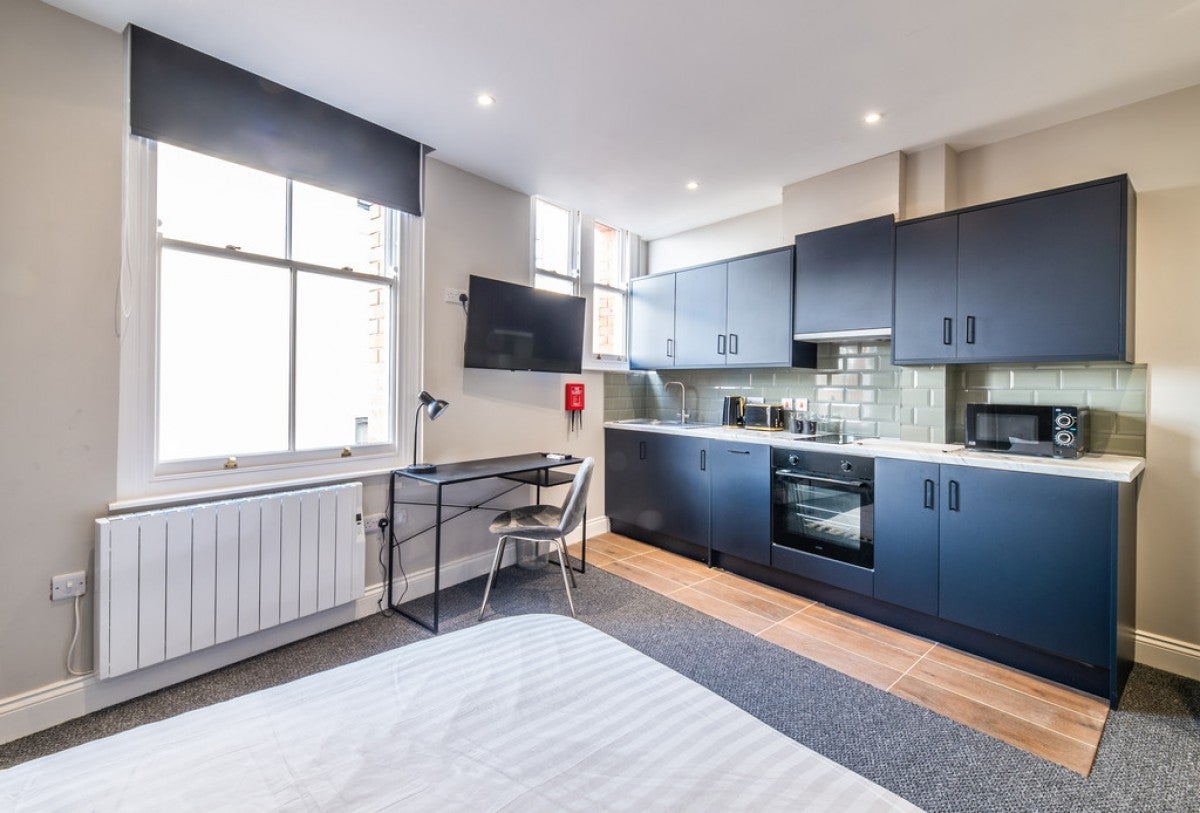 Room Derby Road in Nottingham