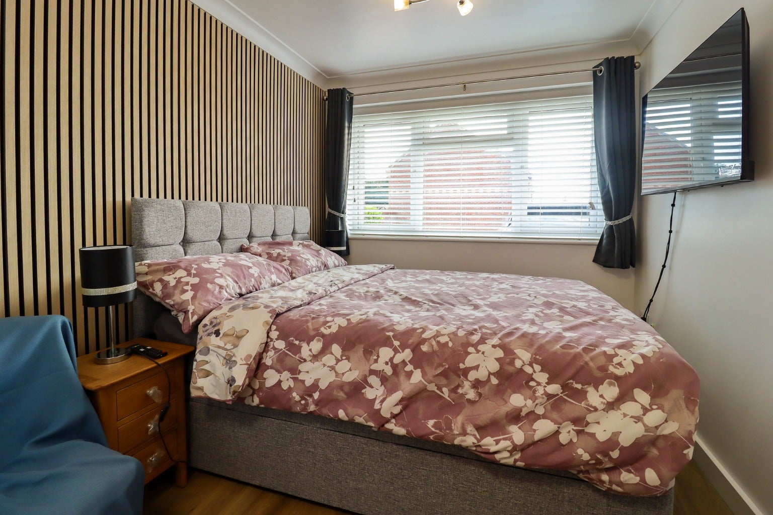 Room Amherst Close in Breckland District