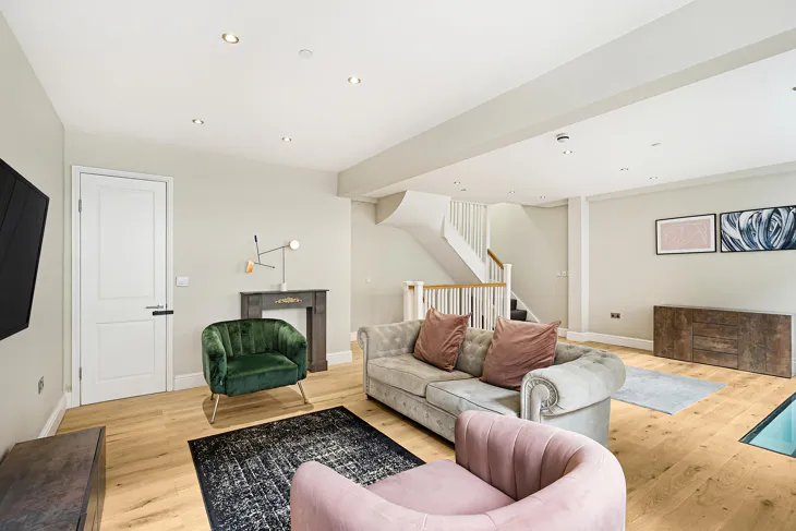 House Harriet Walk in Greater London