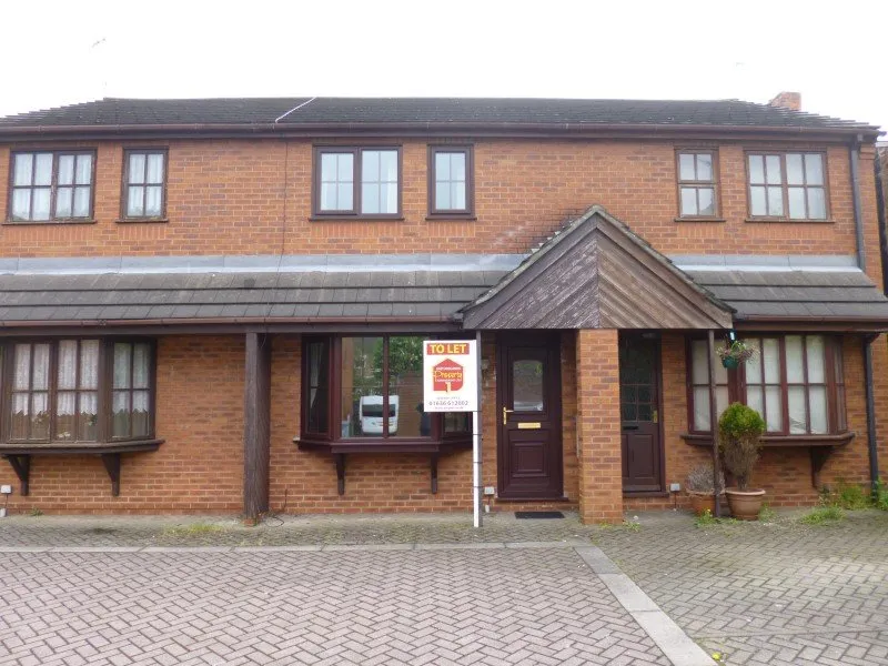 House Oliver Close in Newark and Sherwood