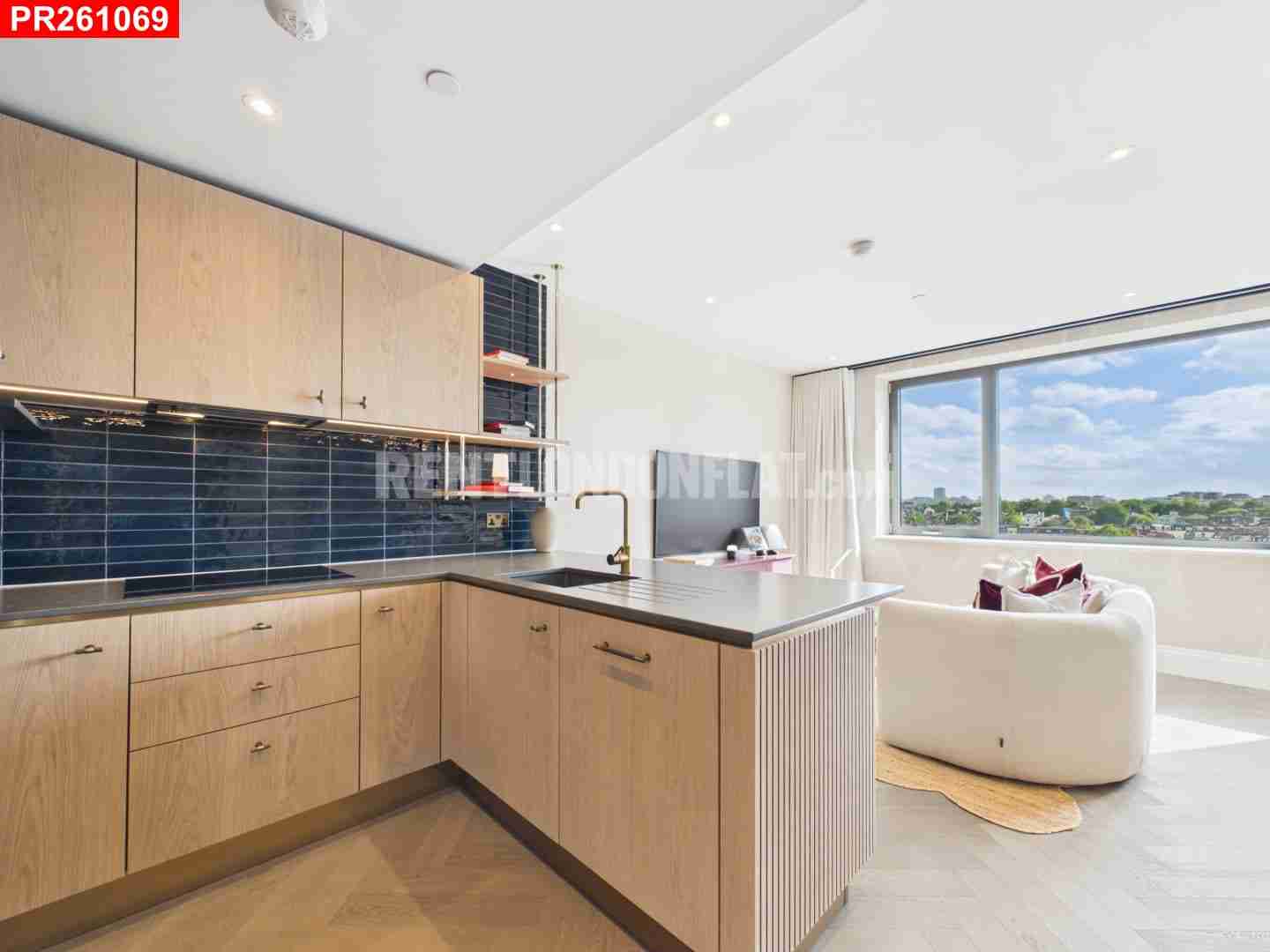 Flat Berry Hill in Taplow