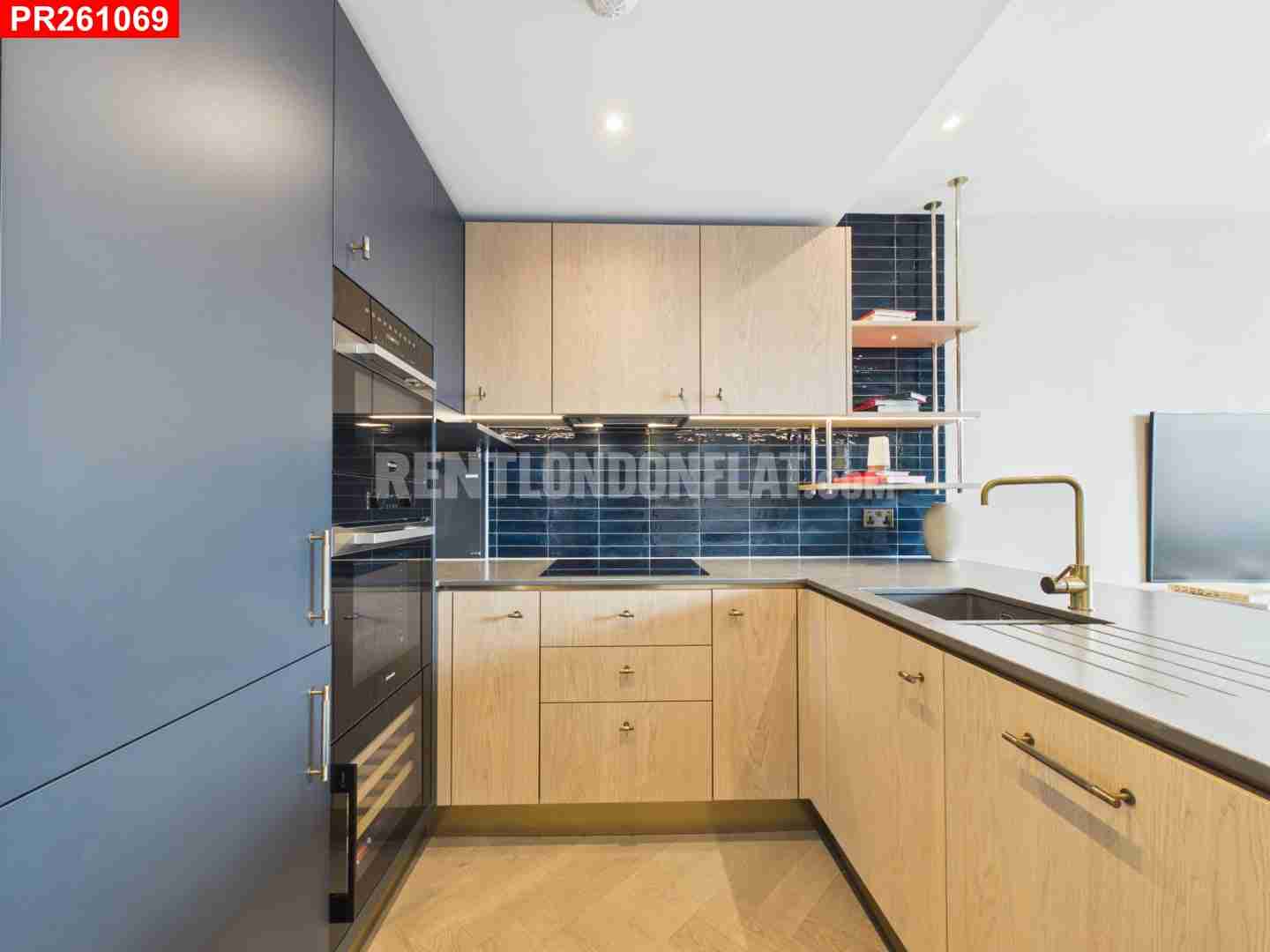 Flat Berry Hill in Taplow