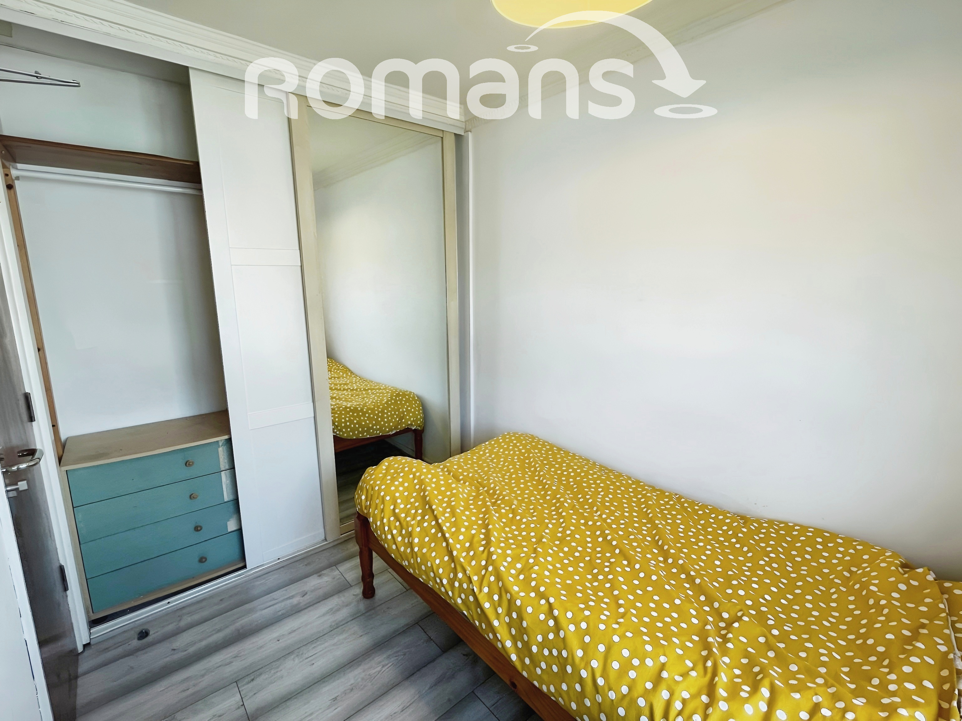 Room Fountains Close in Basingstoke and Deane