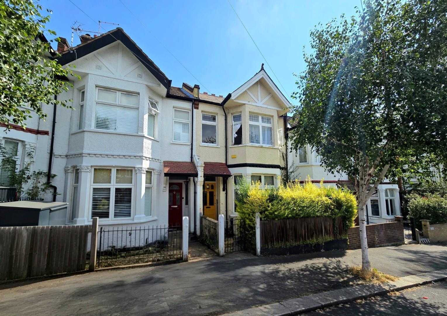 House Ruskin Walk in Greater London