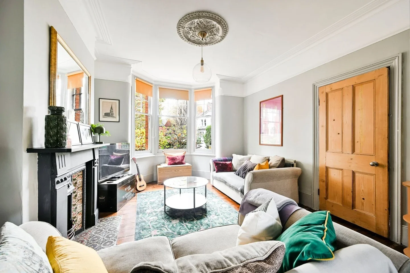 House Pretoria Avenue in Greater London