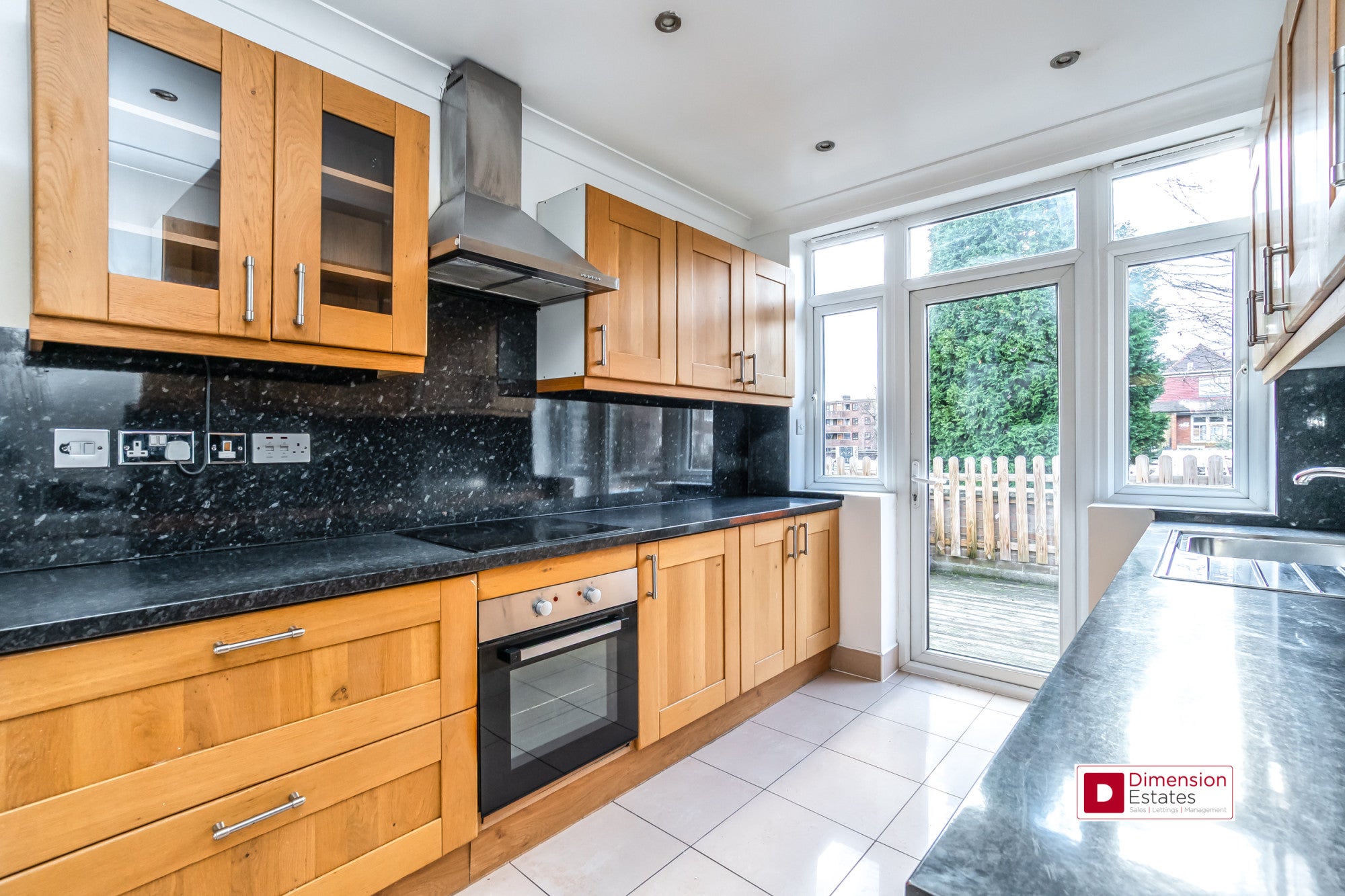 Flat Moresby Road in Greater London
