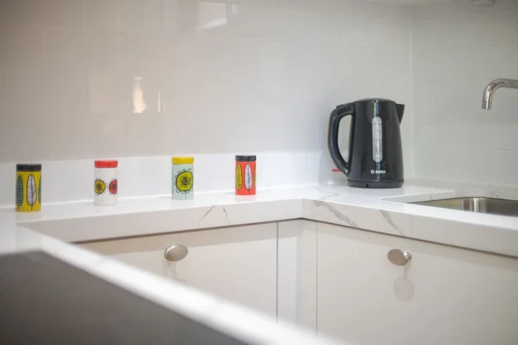 Flat Rosslyn Hill in Greater London