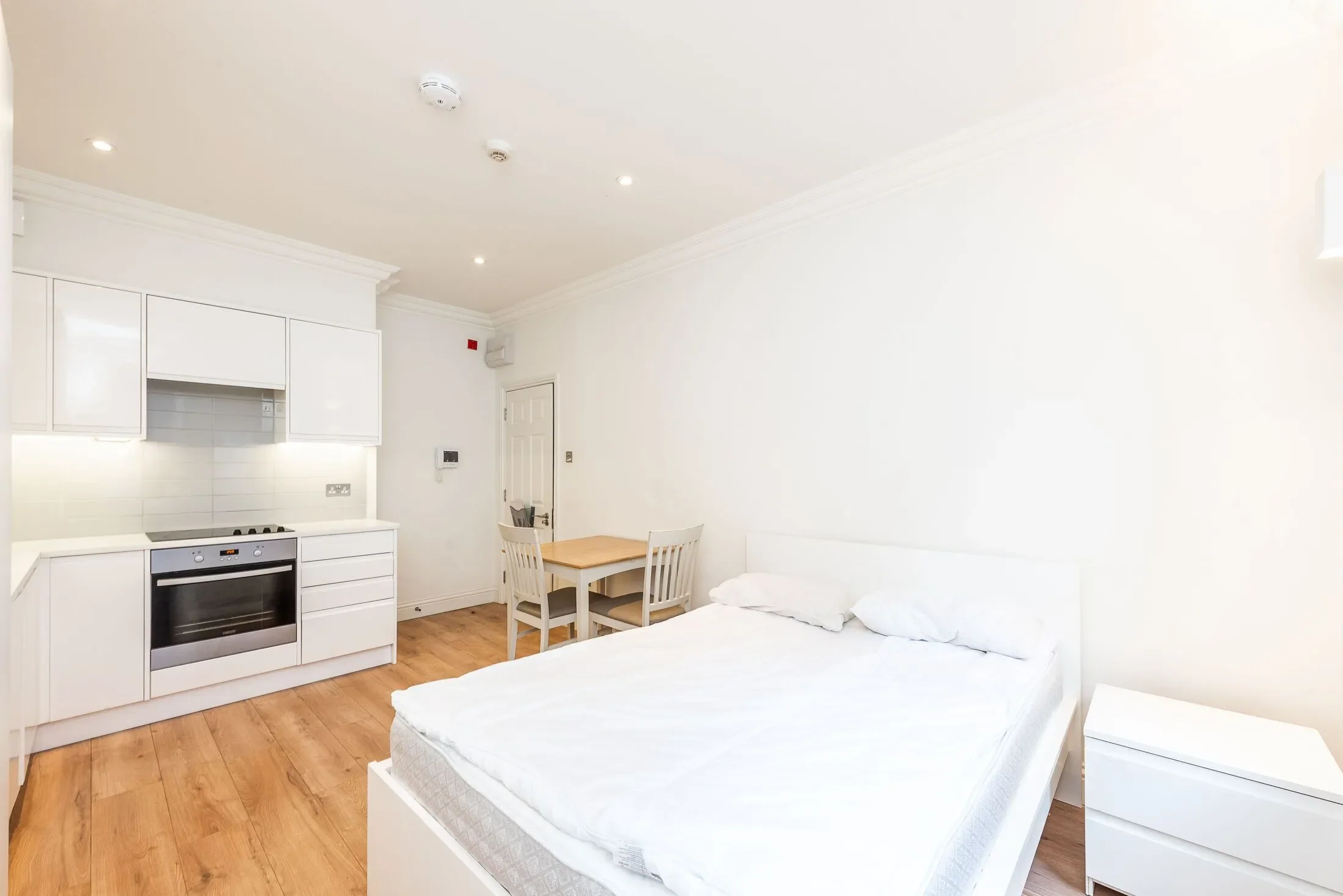 Flat Udall Street in City of Westminster