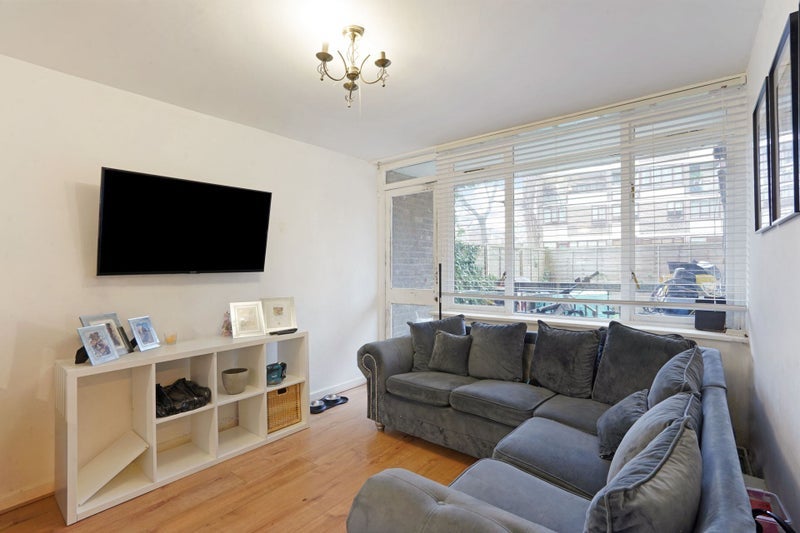 Flat Northampton Street in Greater London