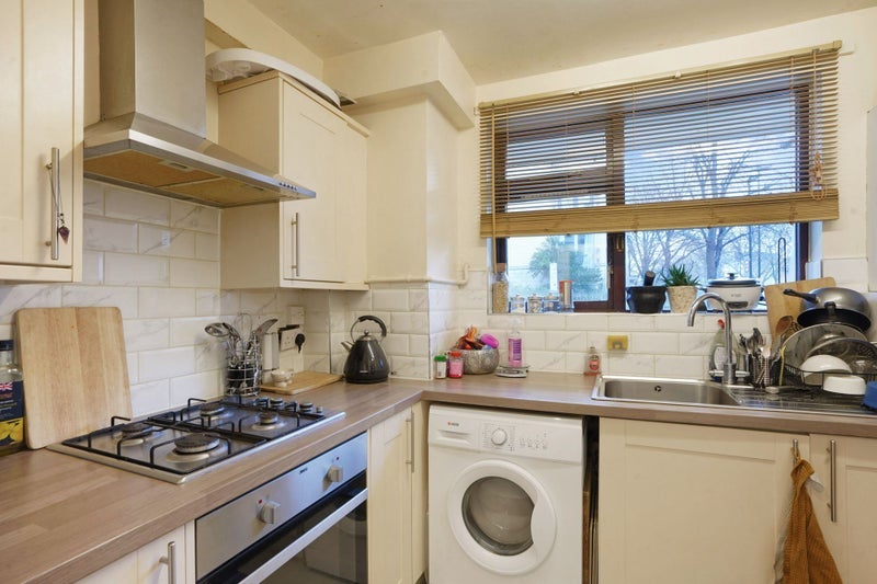Flat Northampton Street in Greater London
