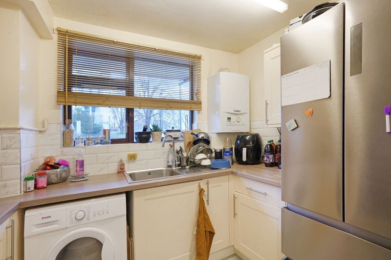 Flat Northampton Street in Greater London