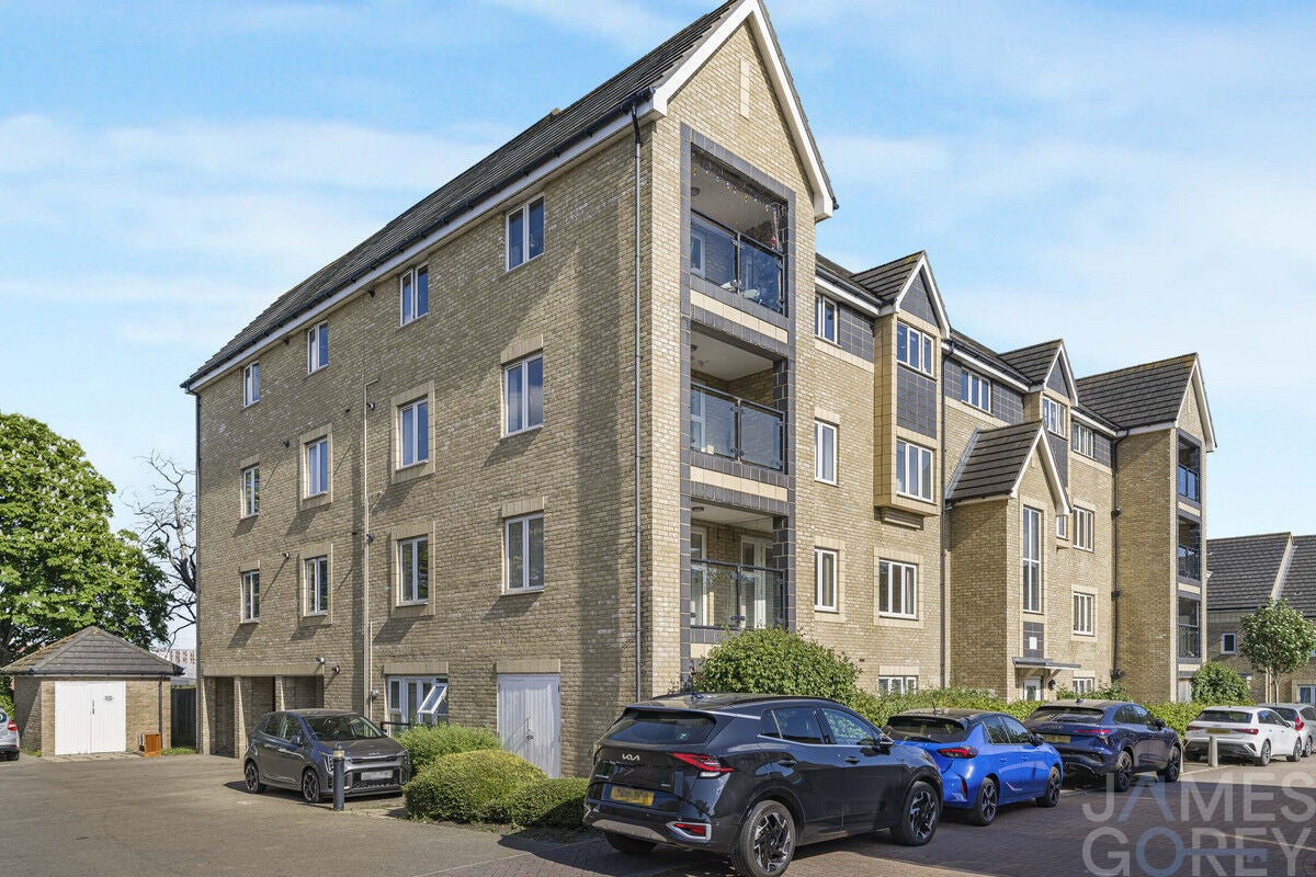 Flat Stone House Lane in Dartford