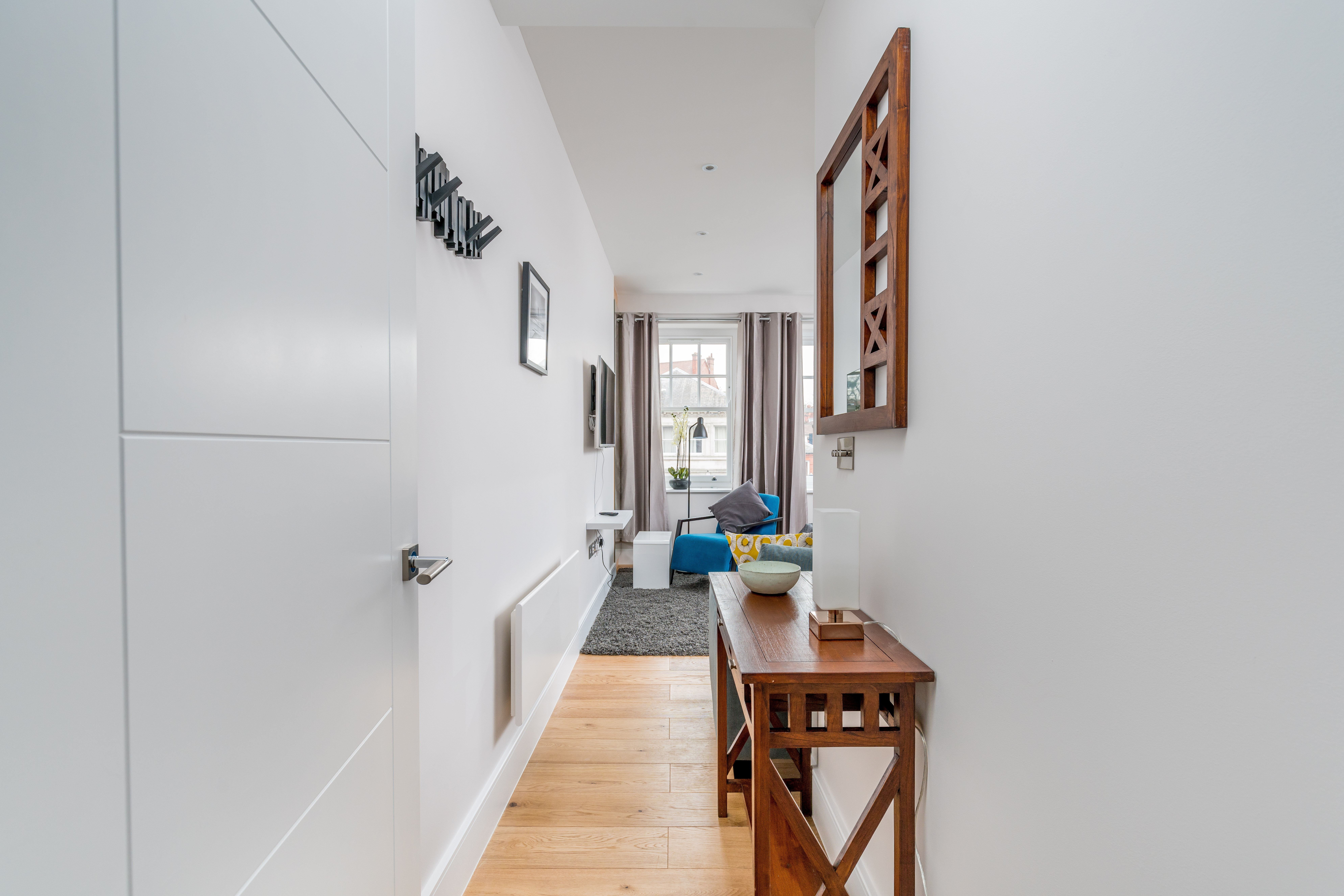 Flat Finchley Road in Greater London