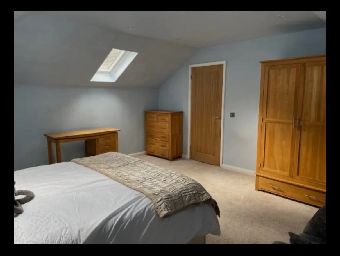 Room Conifer Crest in Newbury