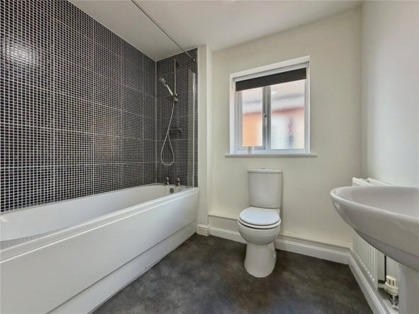 House Enstone Close in Swindon