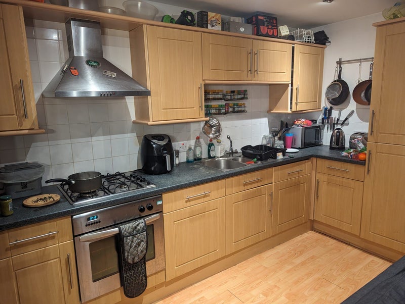 Room Hotspur Street in Glasgow