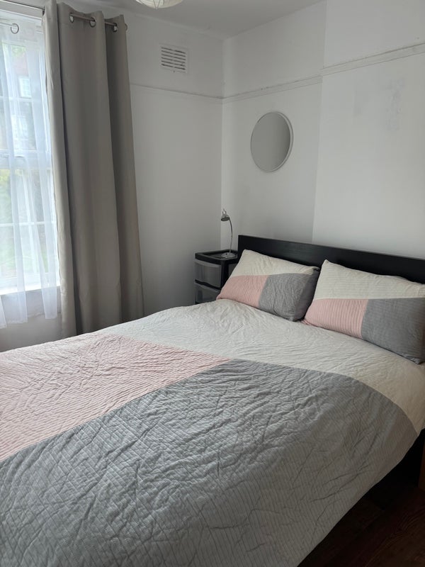 Room Dunfield Road in Greater London