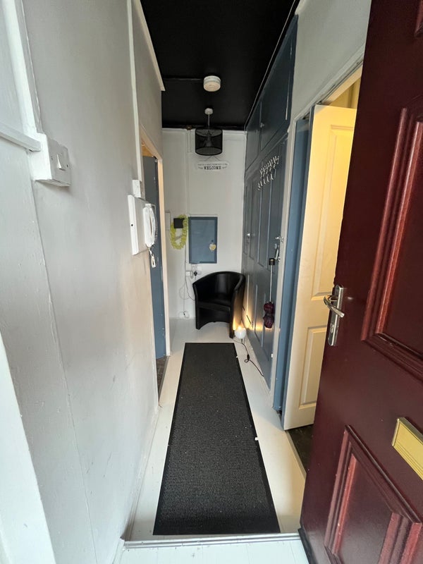 Room Tarling Street in Greater London