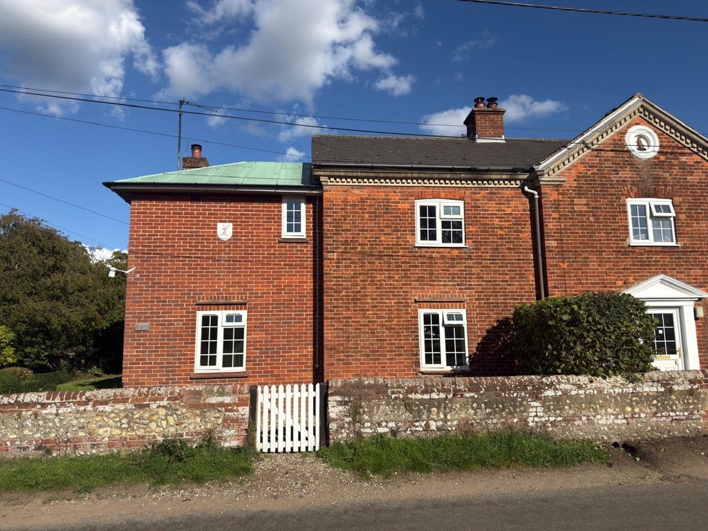House Dunham Road in Breckland District