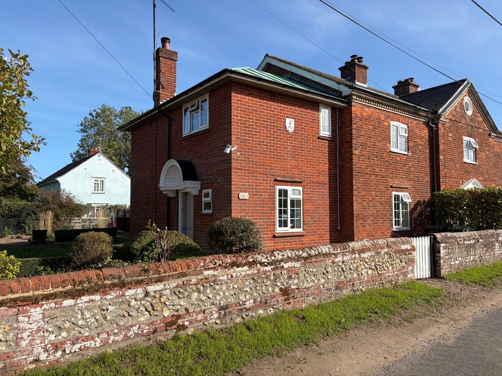 House Dunham Road in Breckland District