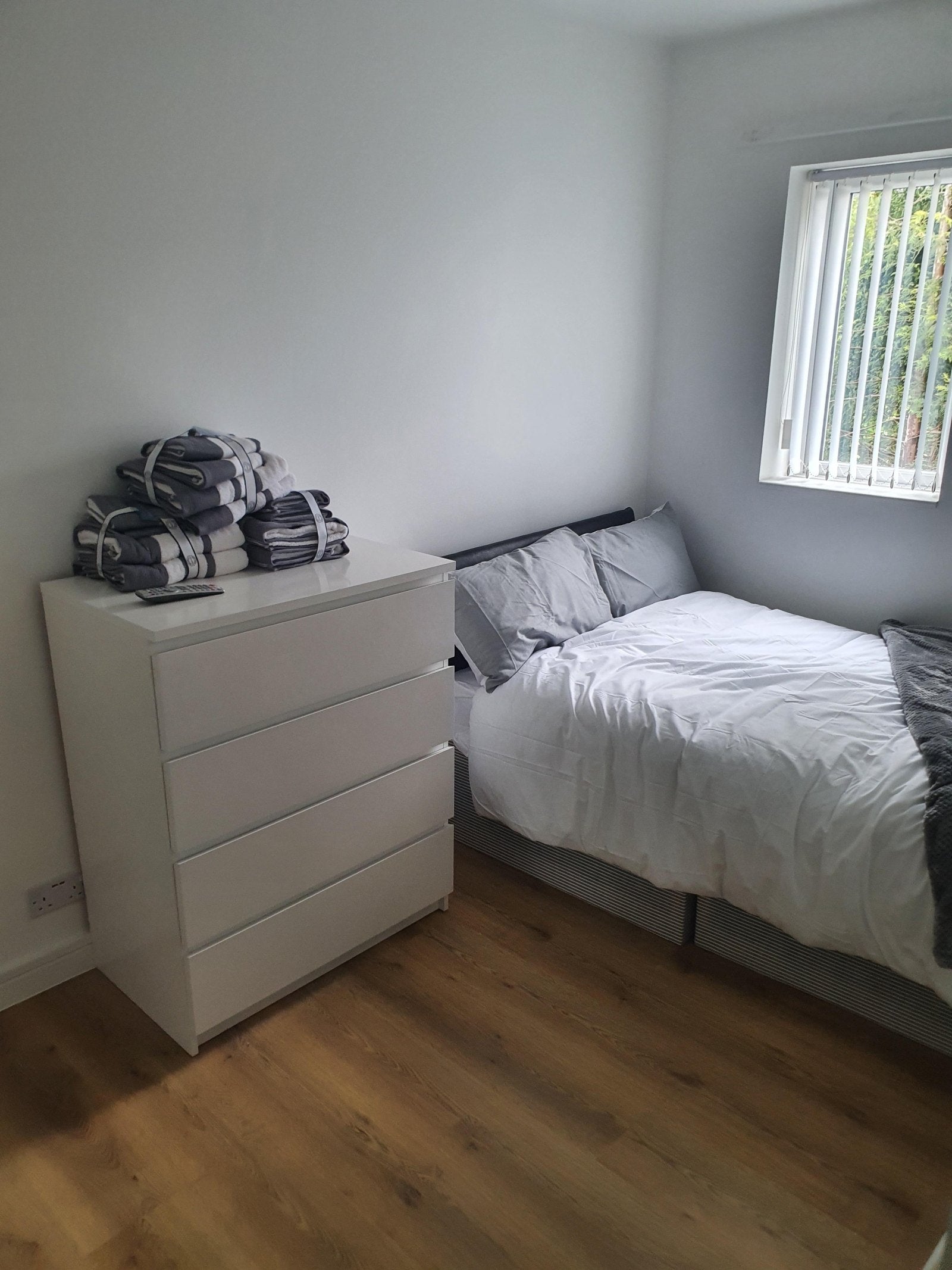 Flat Goodrick Way in Birmingham