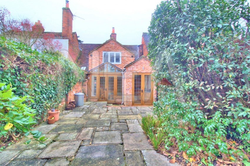 House Pearson Road in Sonning