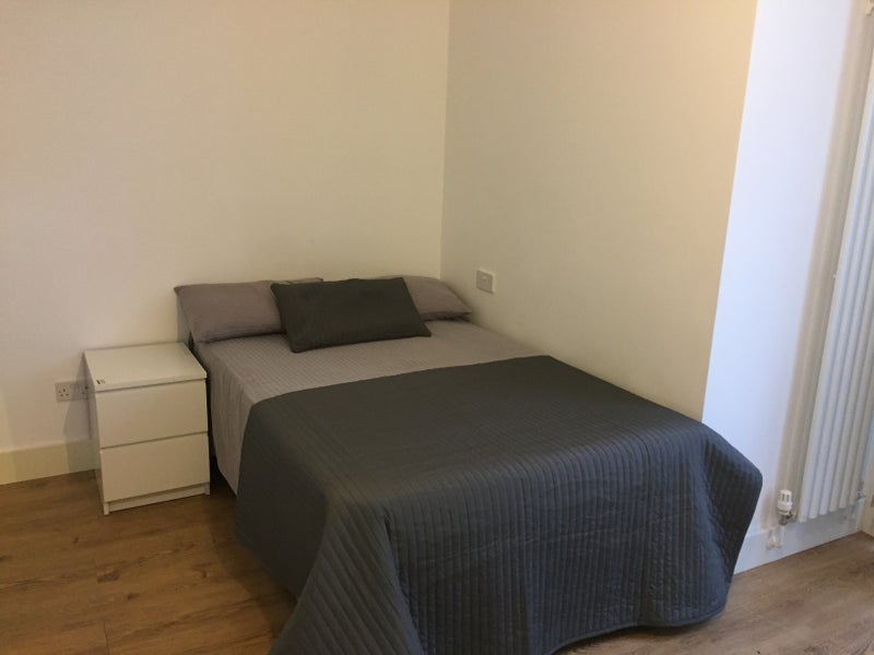 Flat New King's Road in Greater London