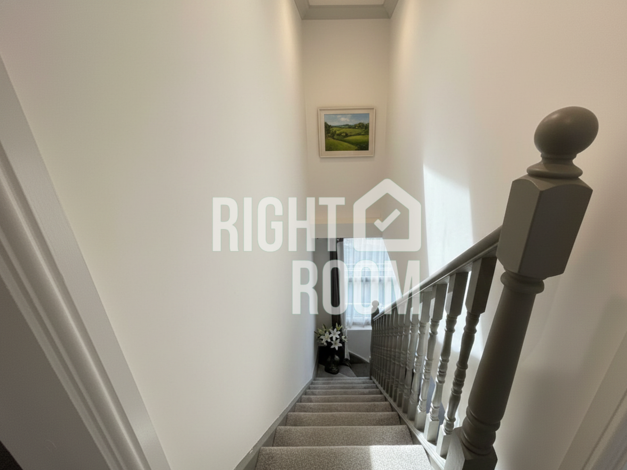 Flat Rosebank Road in Greater London