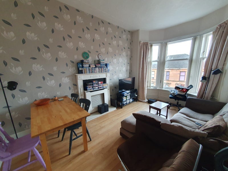 Room Braeside Street in Glasgow
