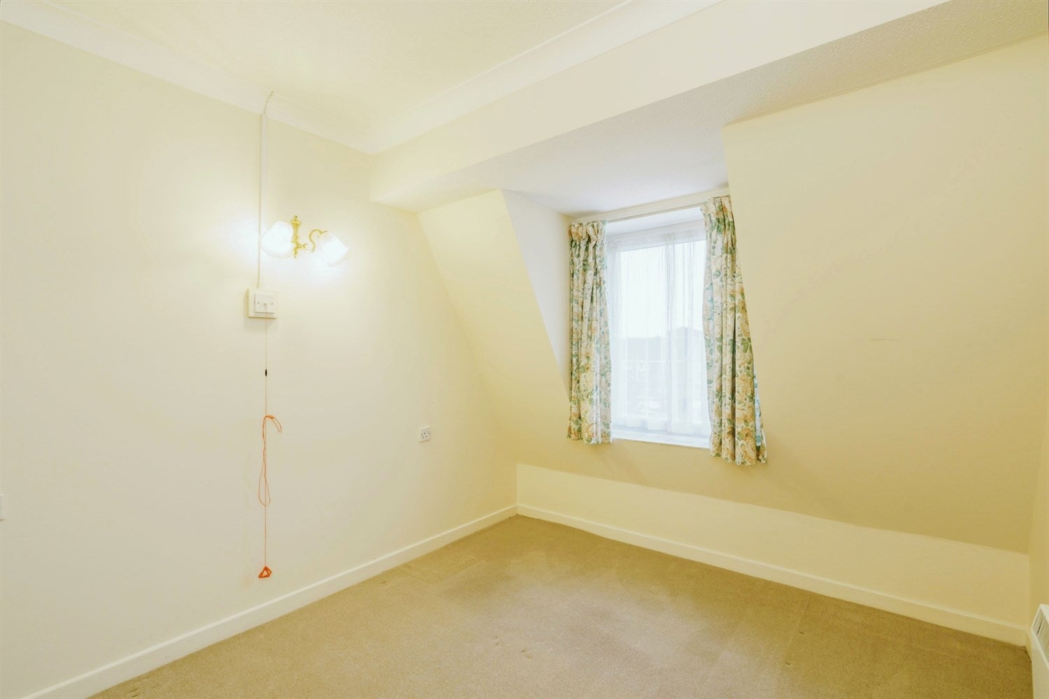 Flat Aldwick Road in Arun