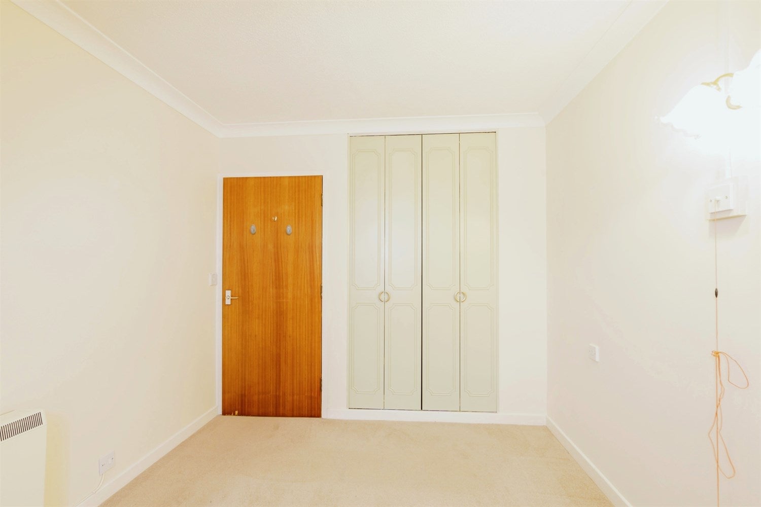 Flat Aldwick Road in Arun