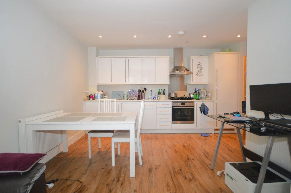 Flat Charrington Place in St Albans