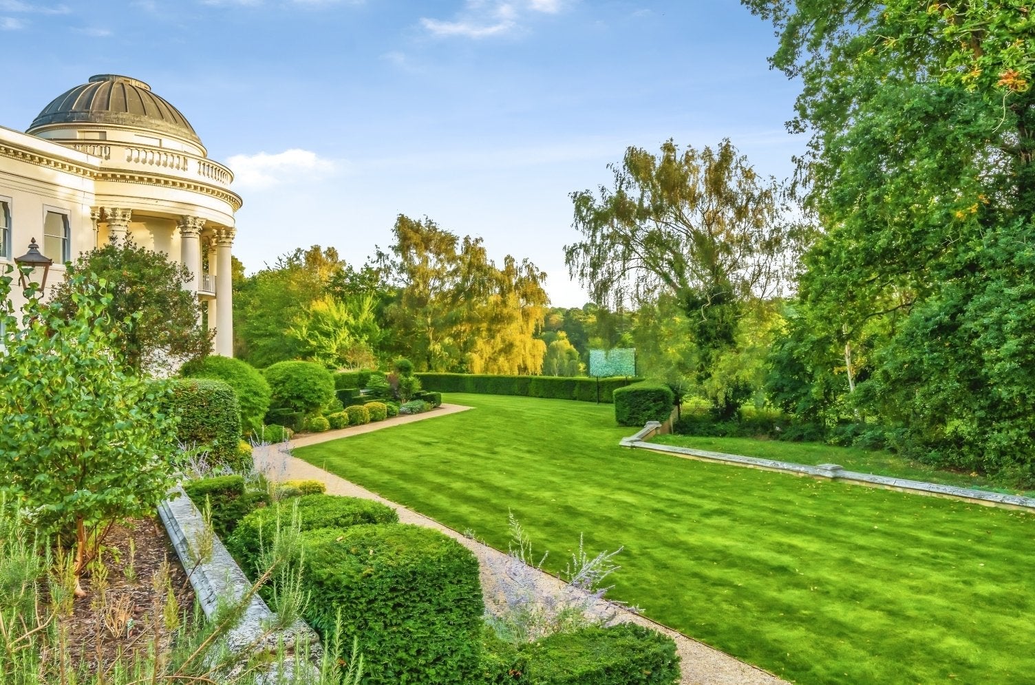 Flat Lynsted Close in Greater London