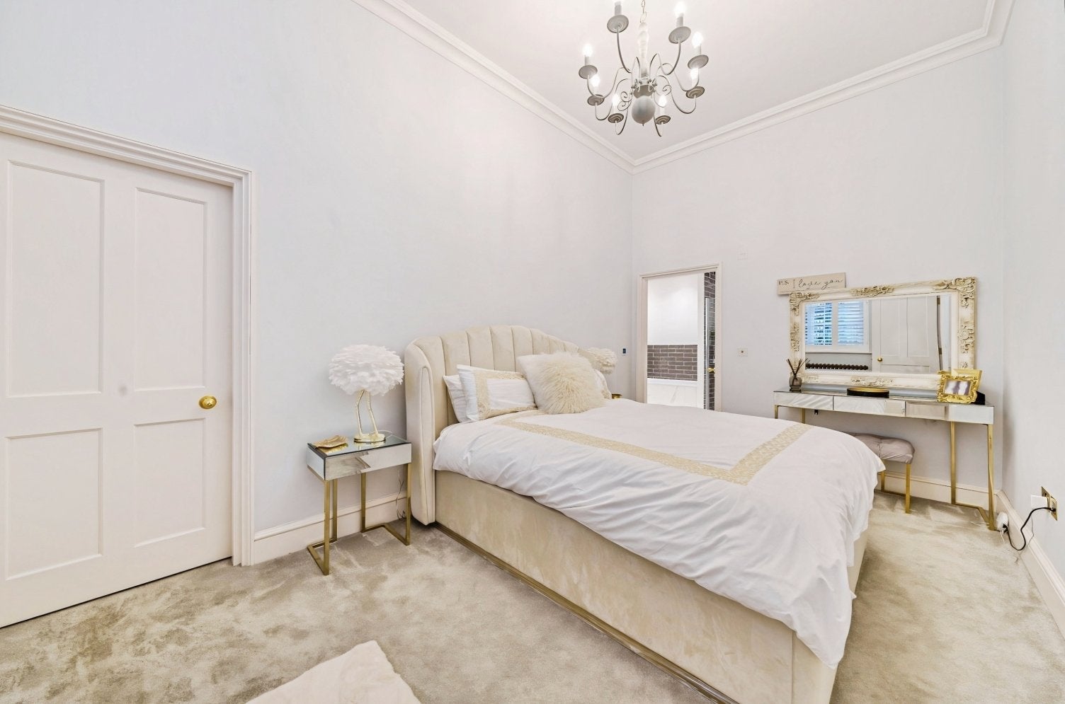 Flat Lynsted Close in Greater London