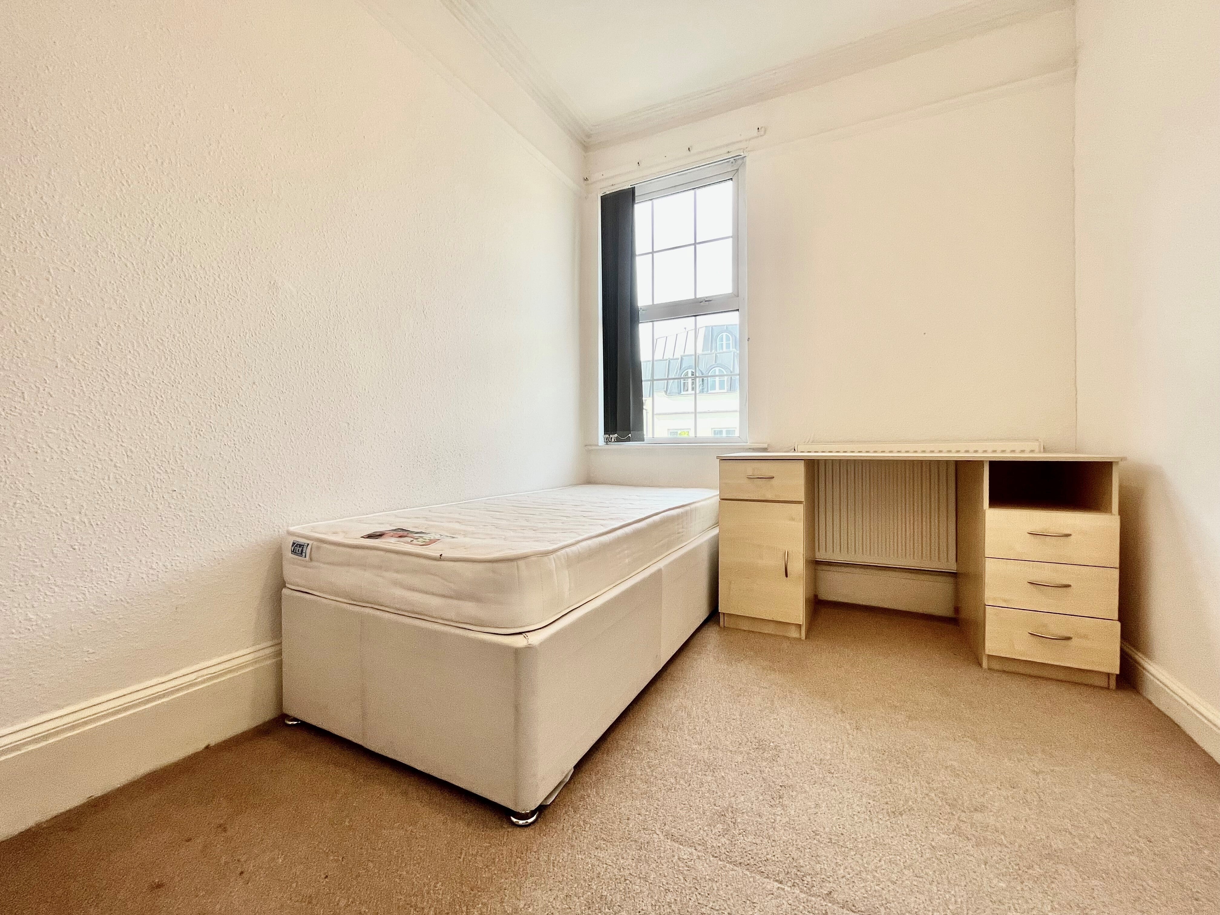 Room Wise Terrace in Royal Leamington Spa