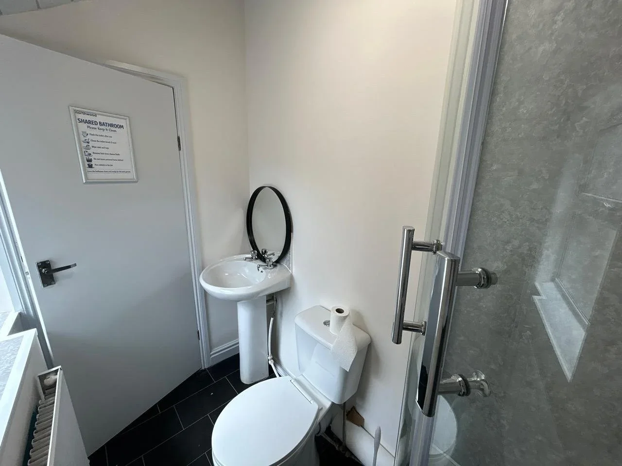 Room Walliker Street in Hull