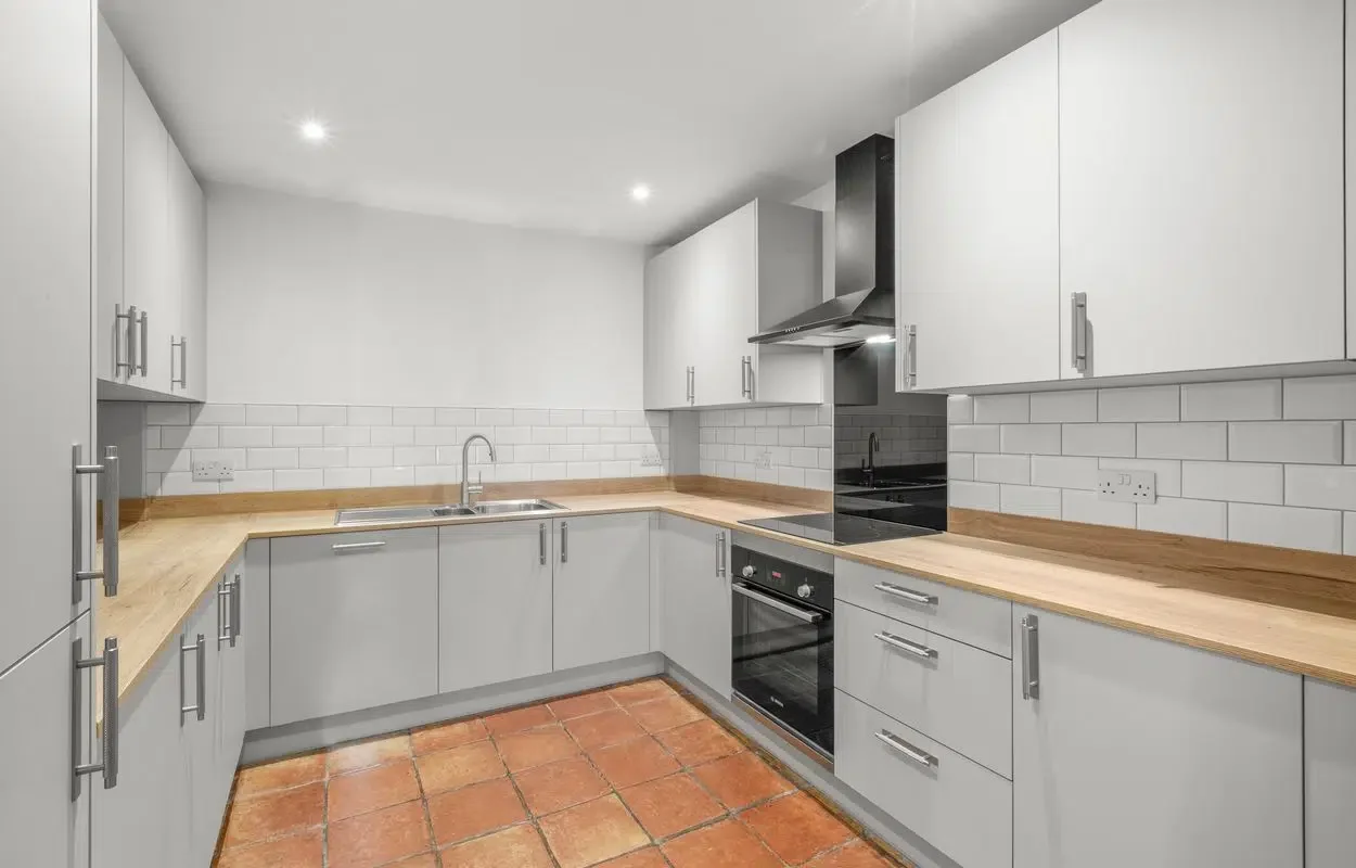 House Upper High Street in South Oxfordshire