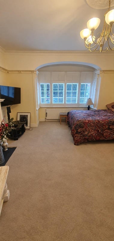 Room Ederline Avenue in Greater London