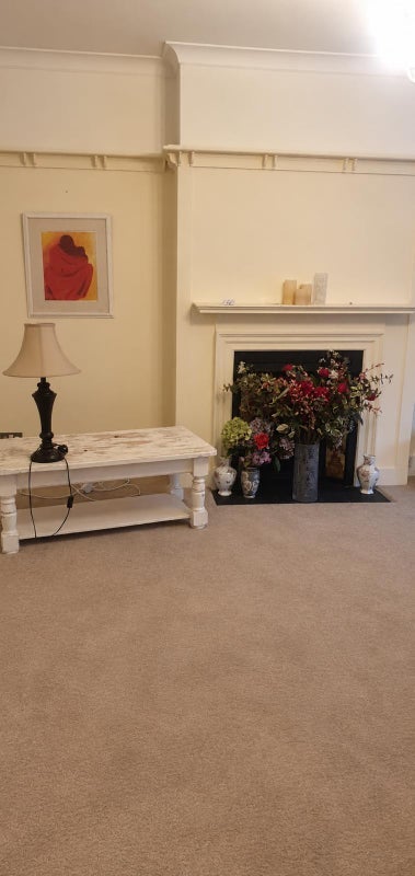 Room Ederline Avenue in Greater London