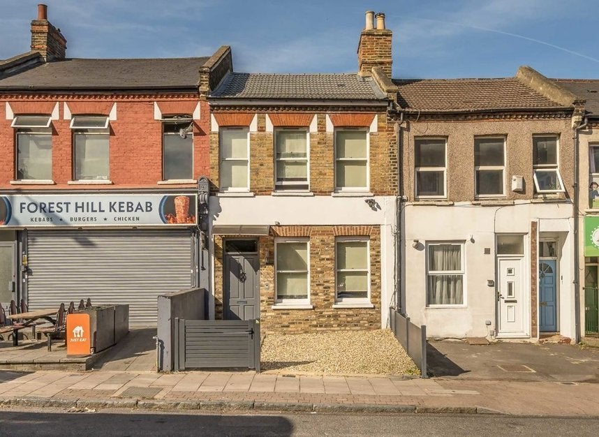 House Forest Hill Road in Greater London