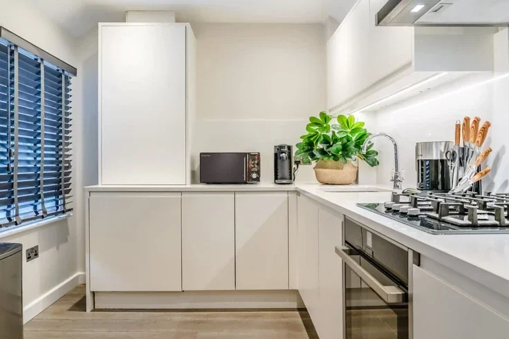 Flat Wardour Street in City of Westminster